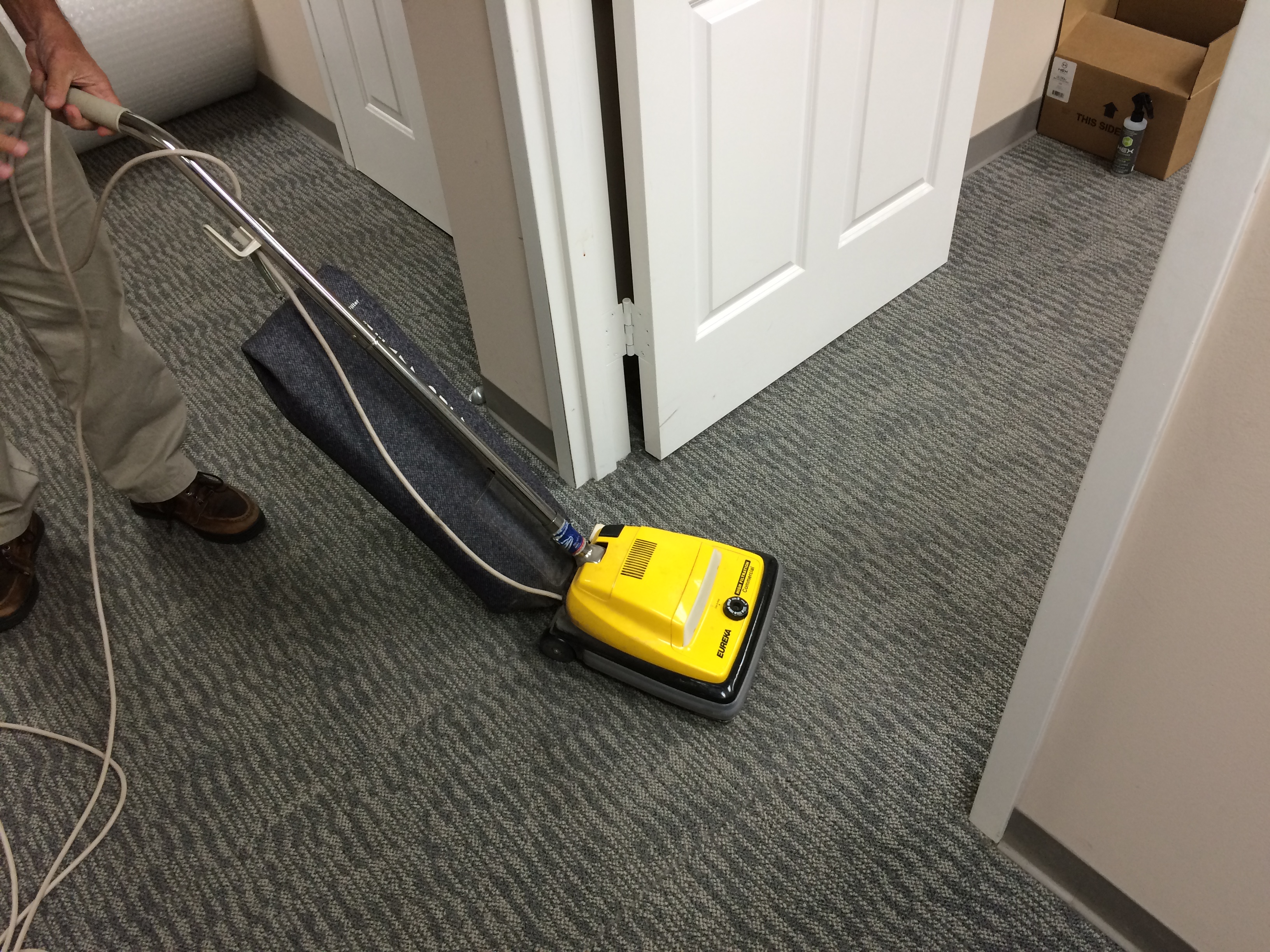 Carpet cleaners at home. Dry carpet cleaning 68 Carpet cleaners at home. Dry carpet cleaning 58